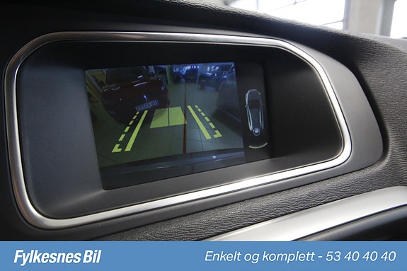 Volvo V40 Cross Country 10 of 18