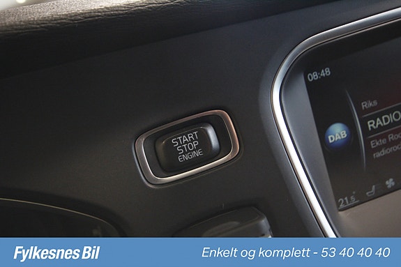 Volvo V40 Cross Country 14 of 18