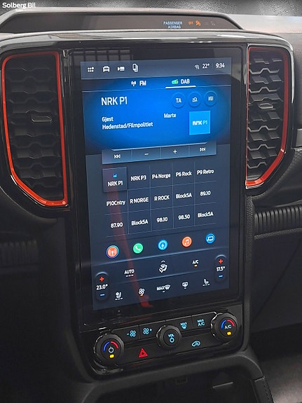 Ford Ranger Raptor 18 of 27