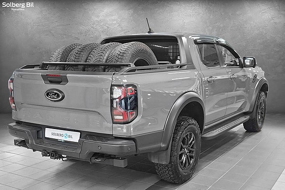 Ford Ranger Raptor 9 of 27