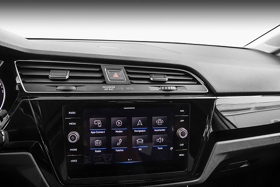 Volkswagen Touran 25 of 30