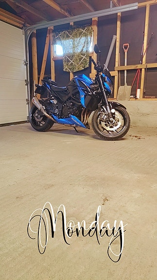 Suzuki GSX-S 750 5 of 7