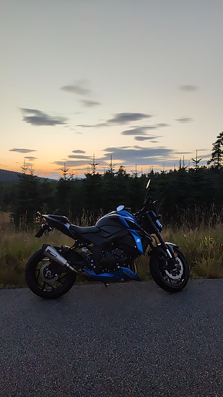 Suzuki GSX-S 750 4 of 7