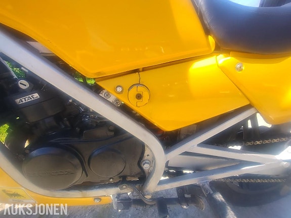 Honda NS 125 10 of 14