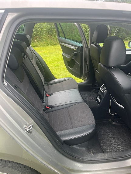 Skoda Octavia 5 of 9