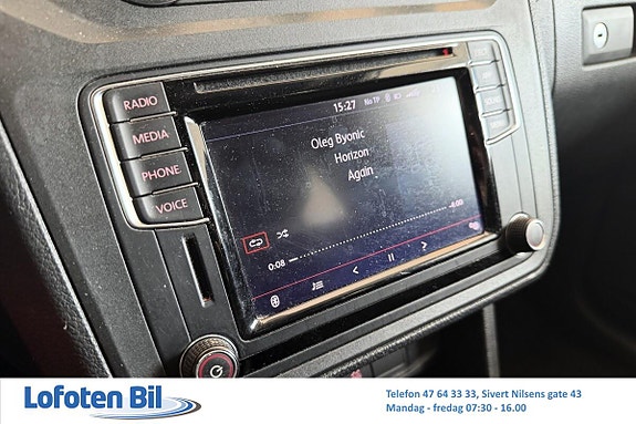 Volkswagen Caddy Maxi 18 of 25