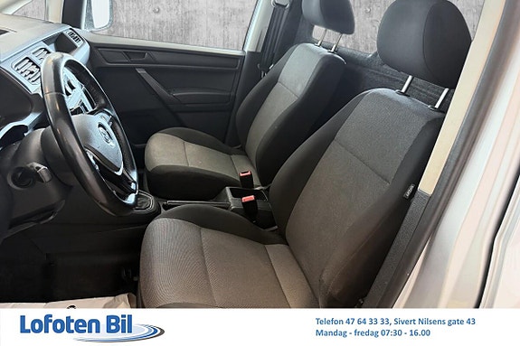 Volkswagen Caddy Maxi 21 of 25