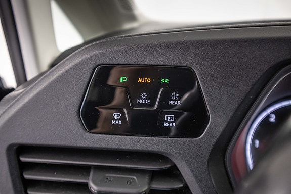 Volkswagen Caddy Maxi 18 of 28