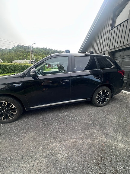 Mitsubishi Outlander 5 of 5
