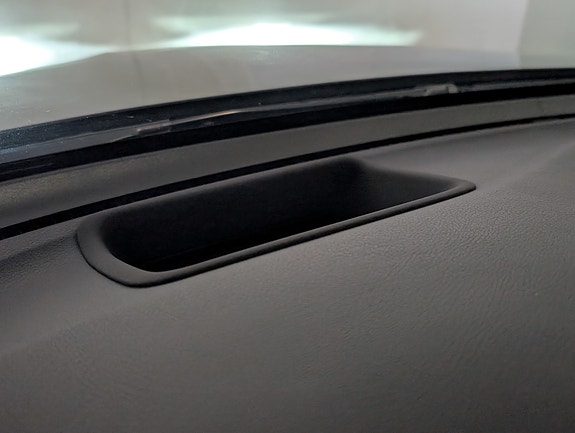 Mercedes-Benz GLC300 e 16 of 27
