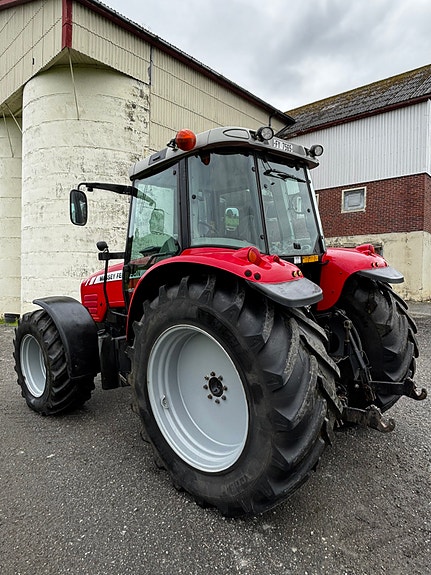 Massey Ferguson 5465 4 of 14