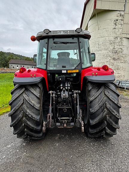 Massey Ferguson 5465 5 of 14