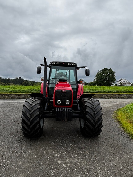 Massey Ferguson 5465 6 of 14