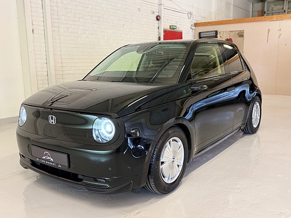 Honda e 7 of 30