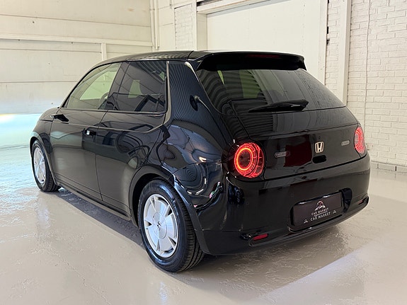 Honda e 5 of 5