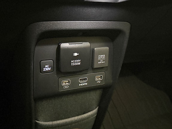 Honda e 15 of 30