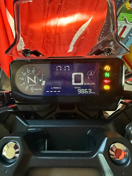 Honda CB 650 R 9 of 10