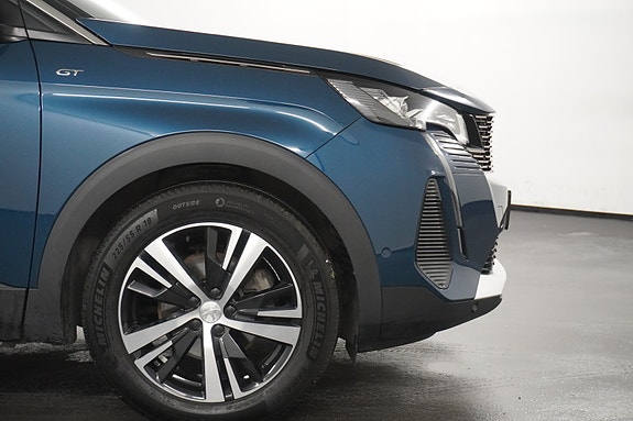 Peugeot 5008 3 of 5