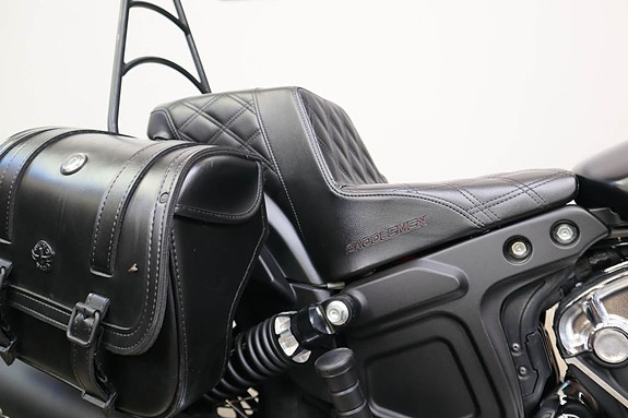 INDIAN Scout Bobber Twenty 12 of 16
