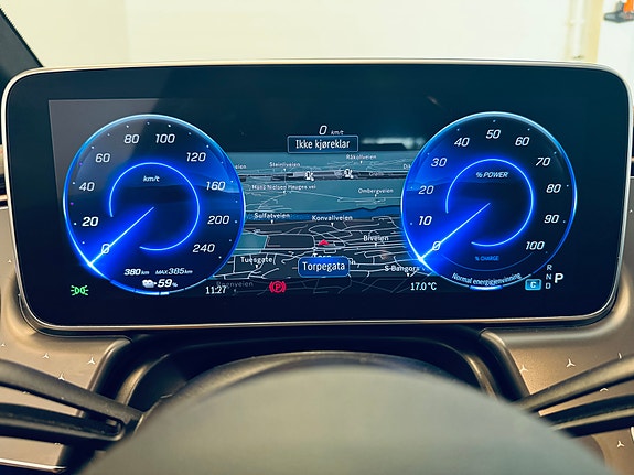 Mercedes-Benz EQE300 20 of 30