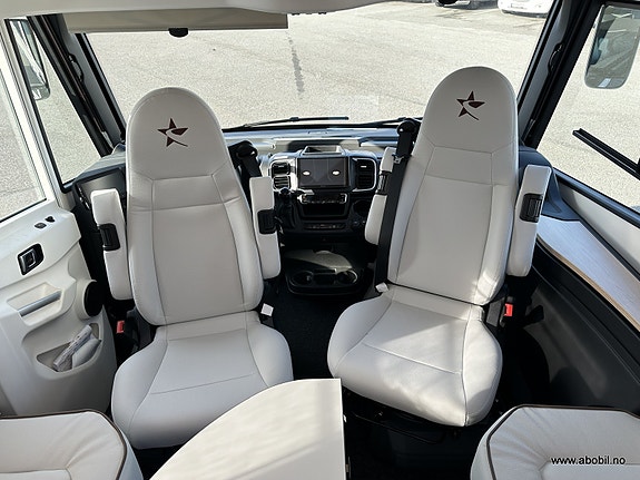 Autostar Prestige 760LJ 180 HK/ Automat / Heavy Chassis / Spekket med utstyr! 4 of 30