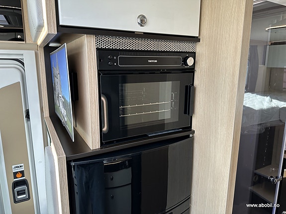 Autostar Prestige 760LJ 180 HK/ Automat / Heavy Chassis / Spekket med utstyr! 30 of 30
