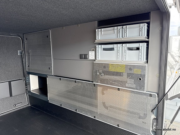Niesmann-Bischoff Flair 920 21 of 30