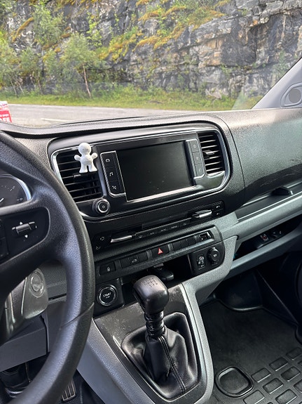 Peugeot Expert 8 of 11