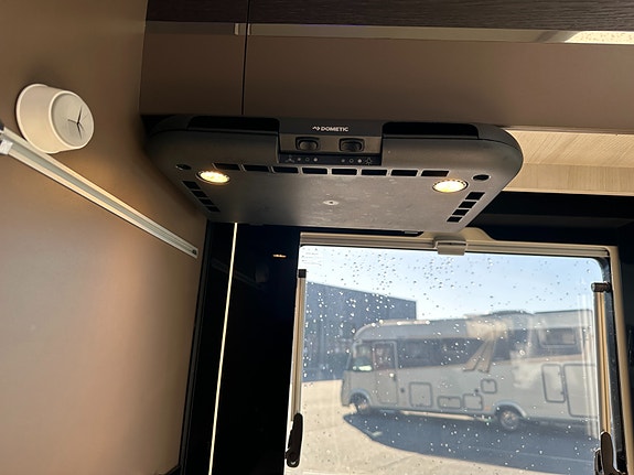 Challenger CHALLENG SIRIUS 3048 M2019 14 of 30