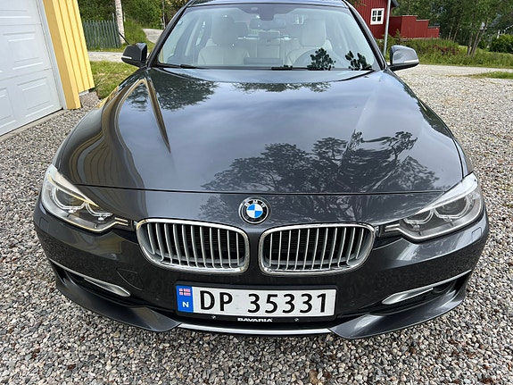 BMW 320d 3 of 20
