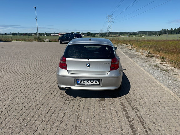 BMW 118d 5 of 14