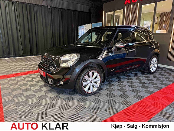 MINI Cooper 4 of 5
