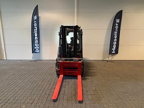 Linde H 25 D 4 of 9