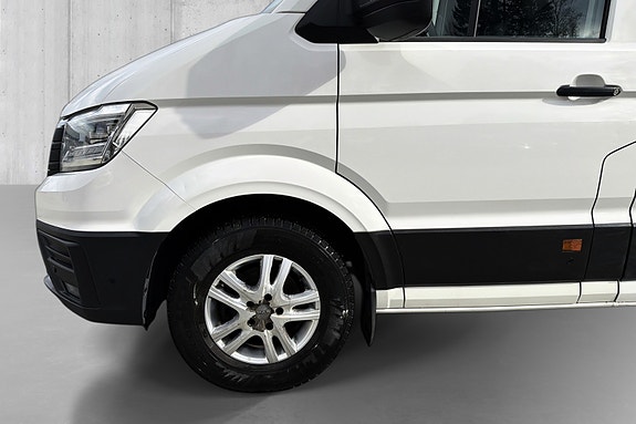 Volkswagen Crafter 10 of 23