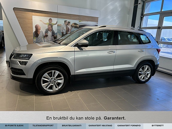 Skoda Karoq 2 of 5