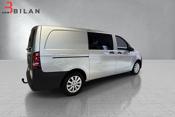 Mercedes-Benz Vito 17 of 30
