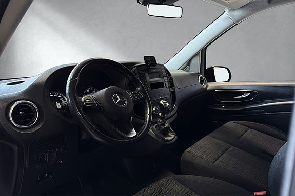 Mercedes-Benz Vito 24 of 30