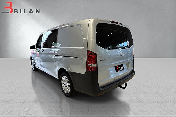 Mercedes-Benz Vito 10 of 30
