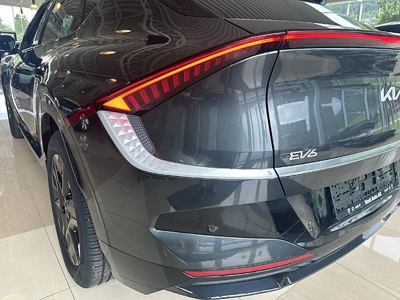 Kia EV6 18 of 30