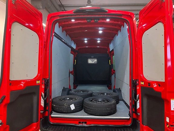 Ford Transit 5 of 13