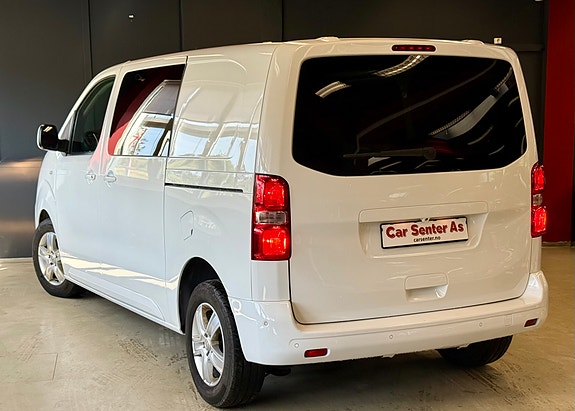 Peugeot Traveller 5 of 27