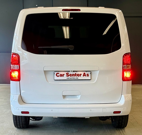 Peugeot Traveller 6 of 27