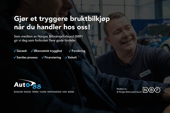Mazda 2 3 of 5
