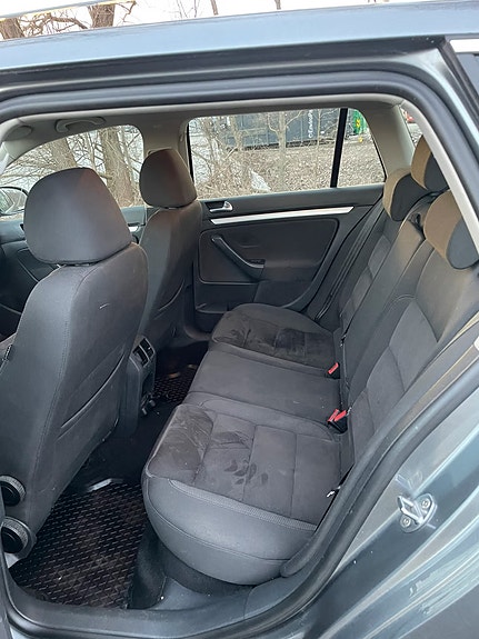Volkswagen Golf VI 13 of 16