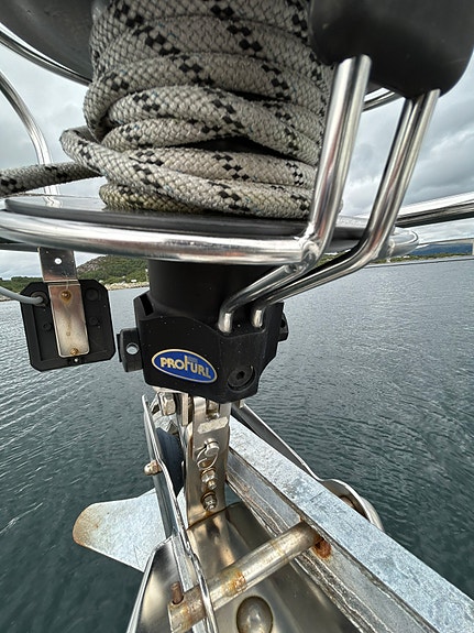 Bavaria 37 AC - Volvo Penta D2-40F (2018) - Ny Profurl, genoa ++ 8 of 30