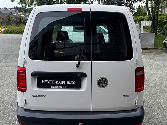 Volkswagen Caddy 5 of 30