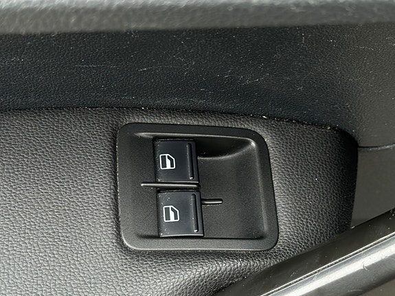 Volkswagen Caddy 17 of 30