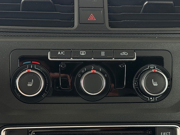 Volkswagen Caddy 13 of 30