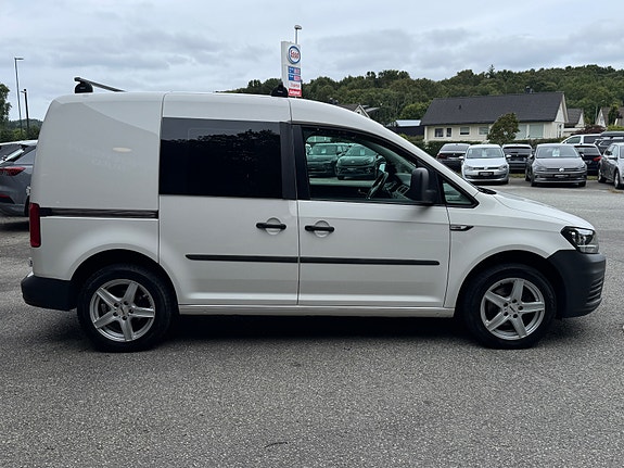 Volkswagen Caddy 7 of 30