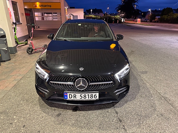 Mercedes-Benz A200 8 of 15